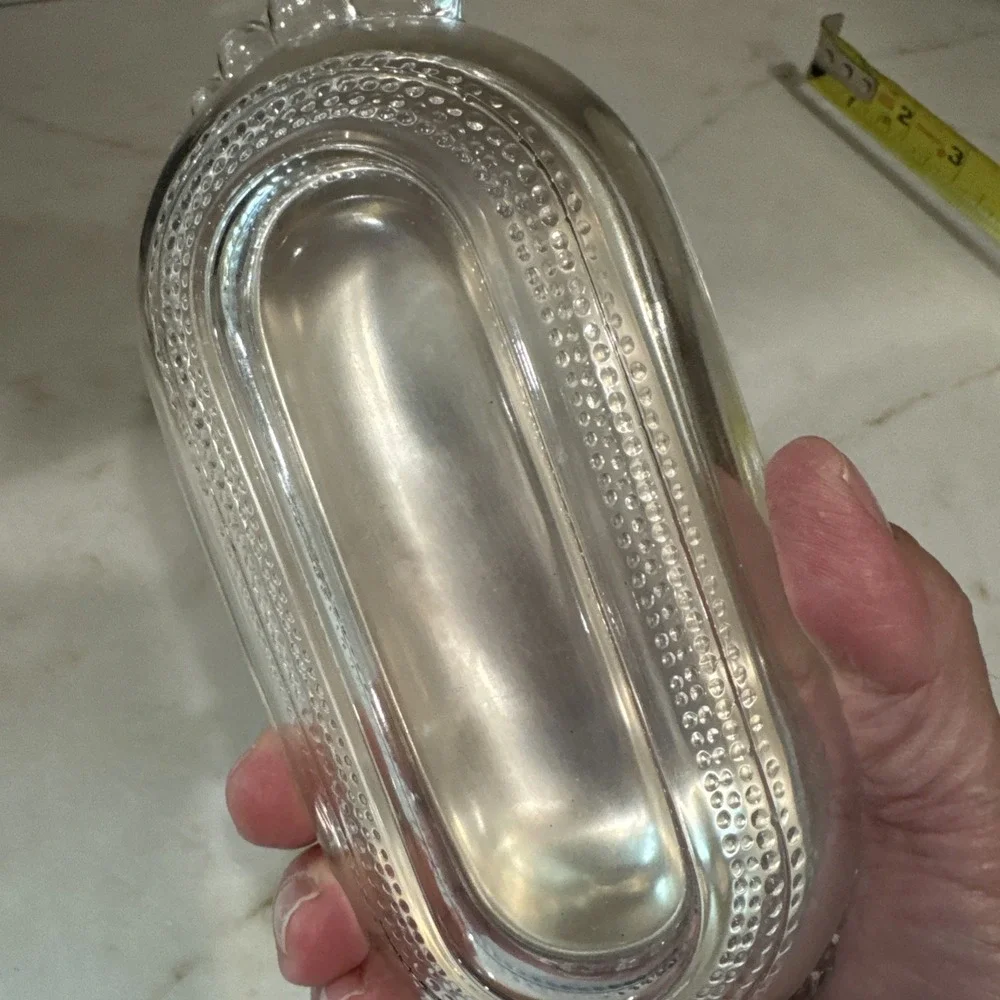 WM Rogers & Sons Silverplated Teardrop Glass Base Butter Dish 387 Vintage (2 Pc)